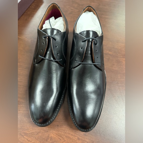 Johnston and Murphy Hawthorn Dress Shoes size 13 - Picture 2 of 5